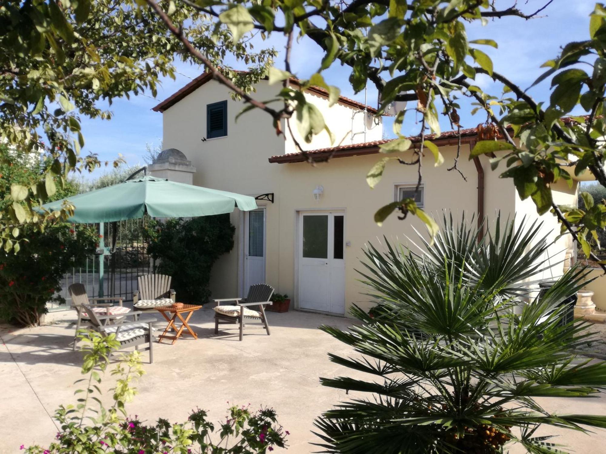 Countryhouse Bari Exterior photo
